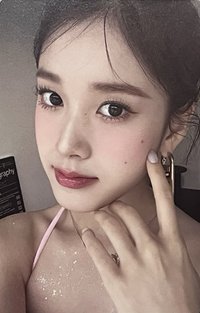WE NEED LOVE 專輯卡 