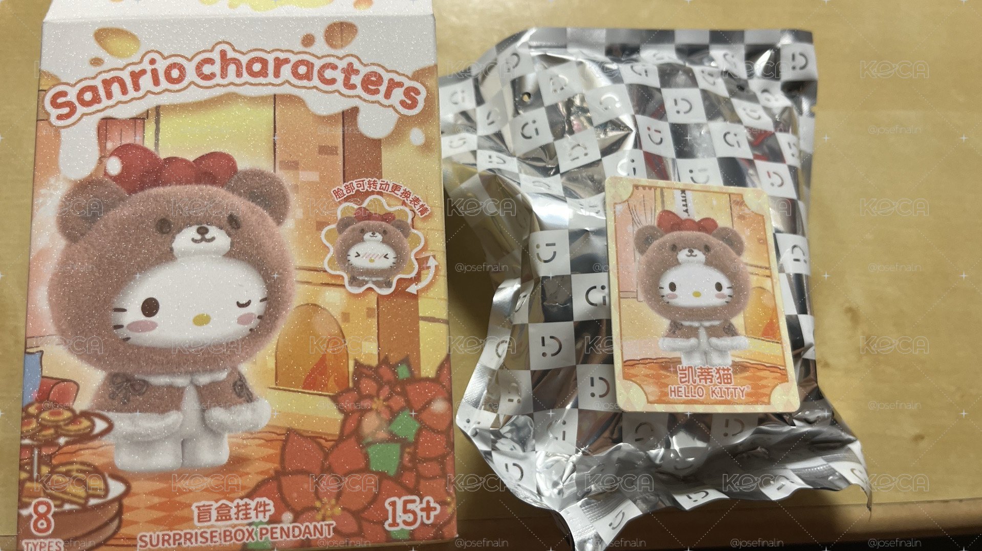 MINISO 三麗鷗小斗篷 盲盒 Kitty 