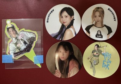 TWICE 貼紙區