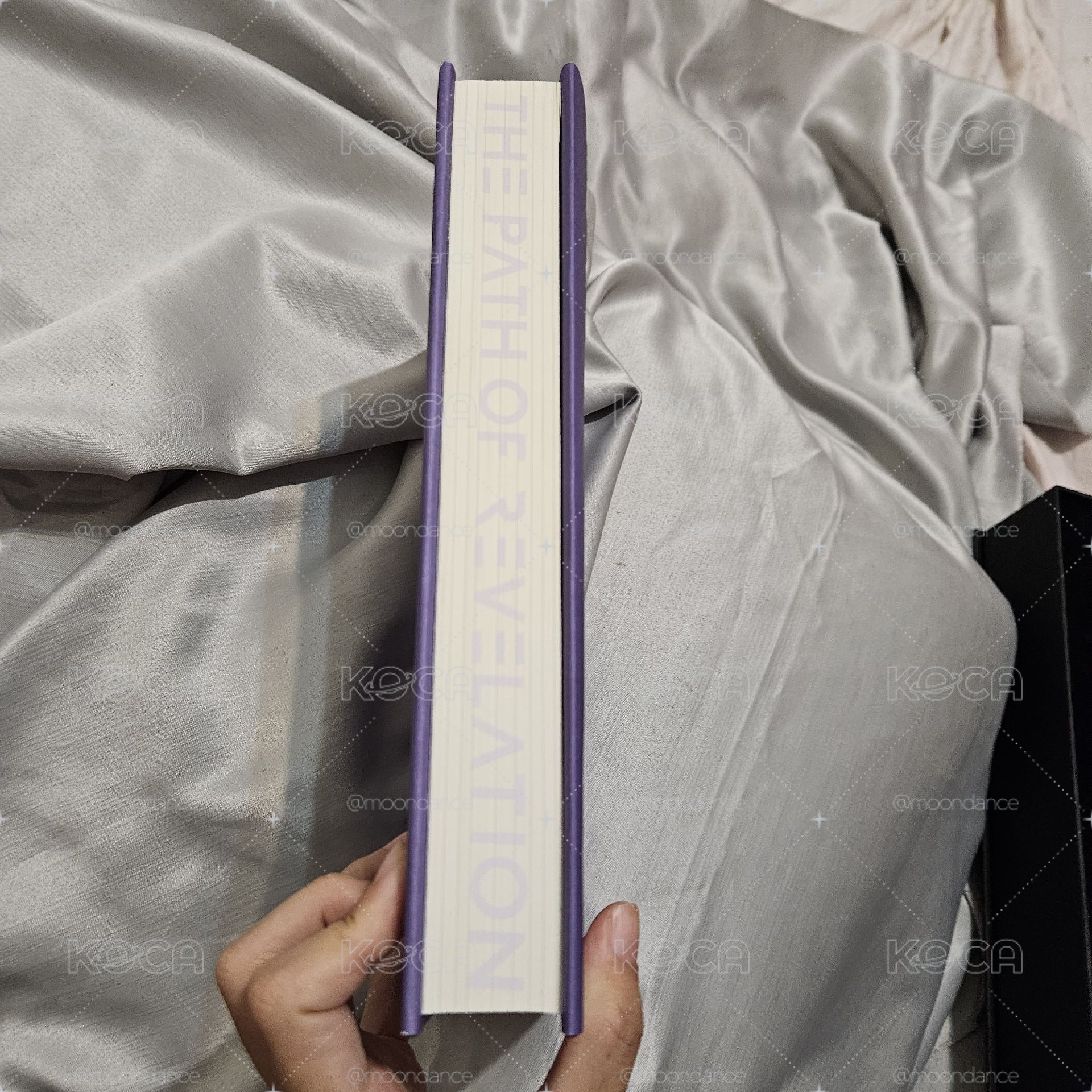 鄧紫棋 啟示路 繁體中文 恒藏版 小說，全部配置都有