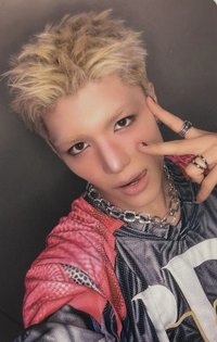 BTL yzy 9.0 簽售卡 