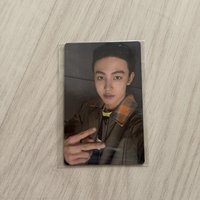 玹