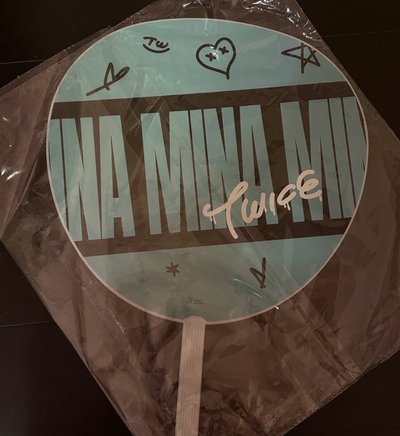 Mina六巡日周扇子