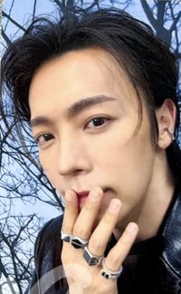 ALIVE   D&E official store預售特典ver.3 特典卡 
