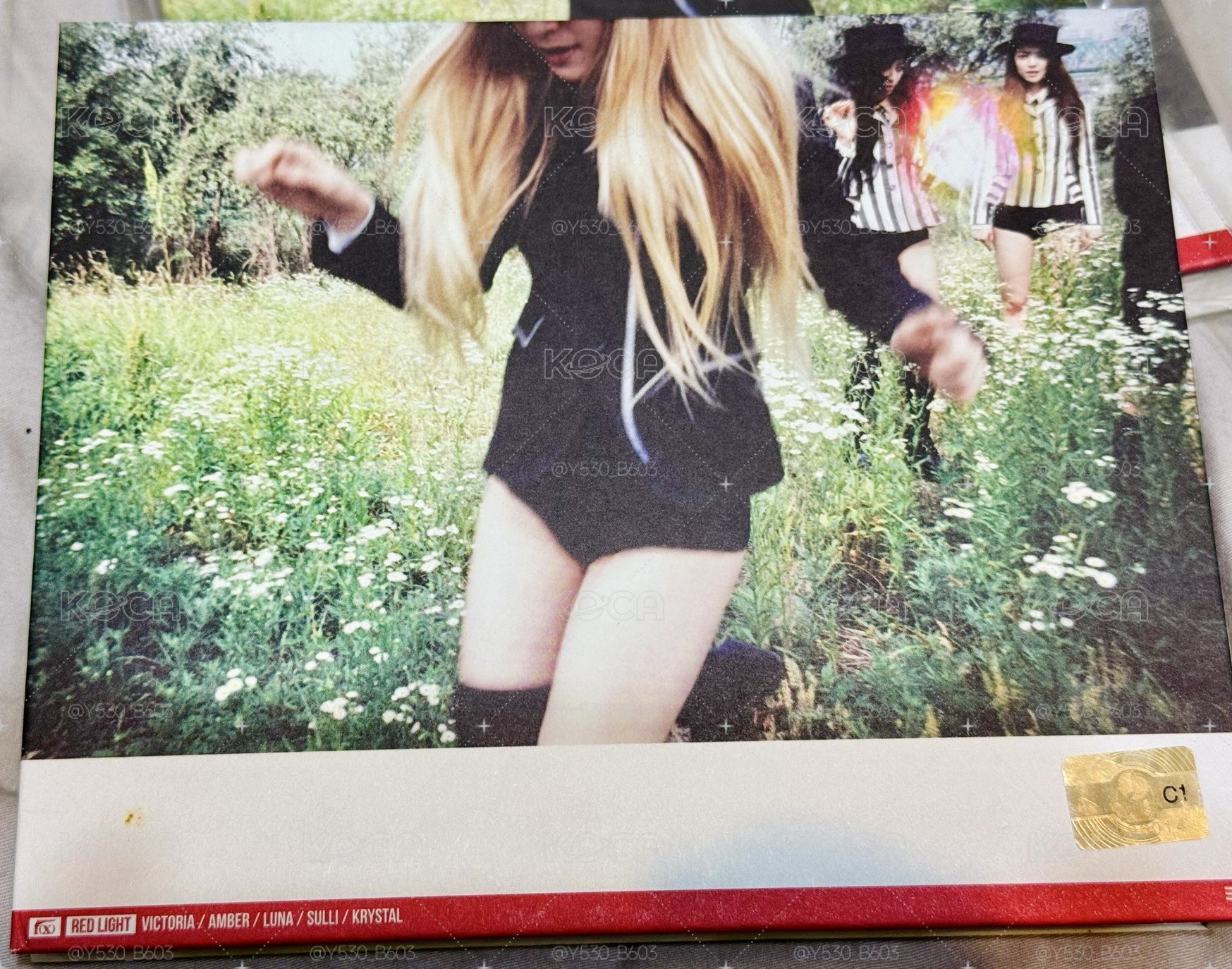 f(x) 正規三輯 Red Light 空專 A ver.