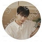SEVENTEEN 25’CAFE 徽章 JUN
