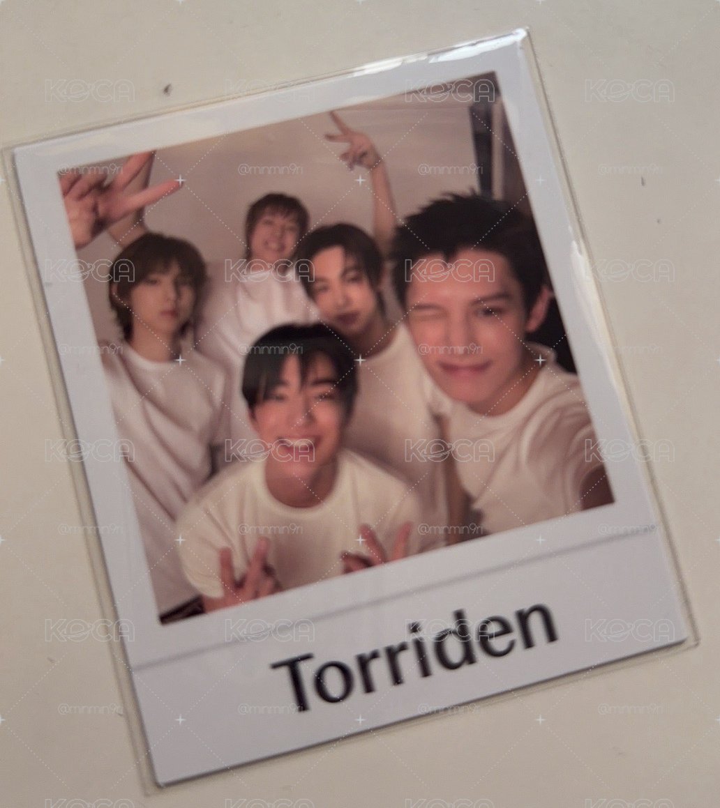 torriden 代言拍立得