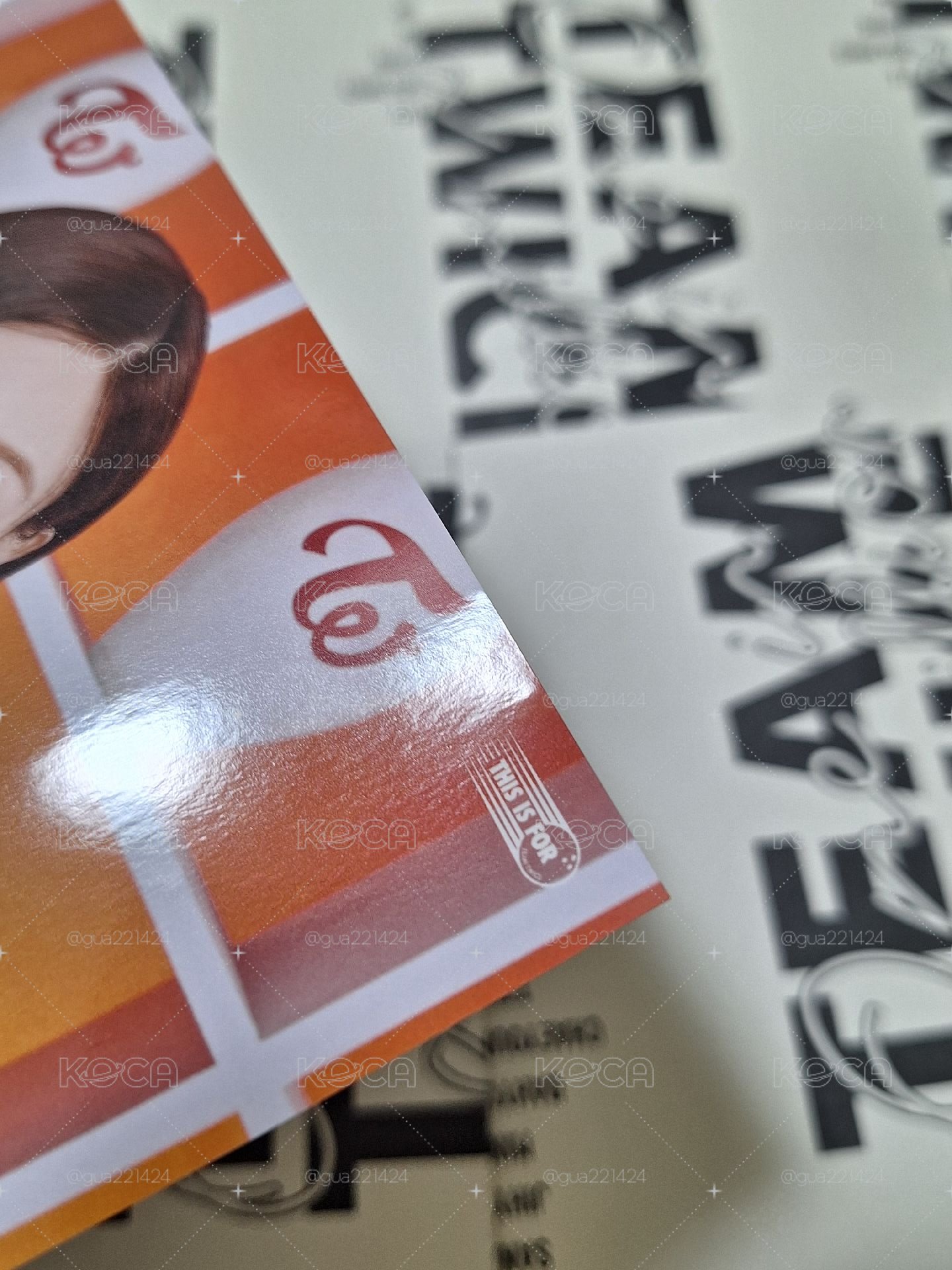 新國立大卡-娜（邊邊有明顯折痕）