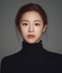 GO YOUN JUNG