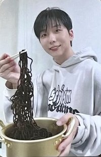 迷八 hl 線下 簽售卡 炸醬麵男友