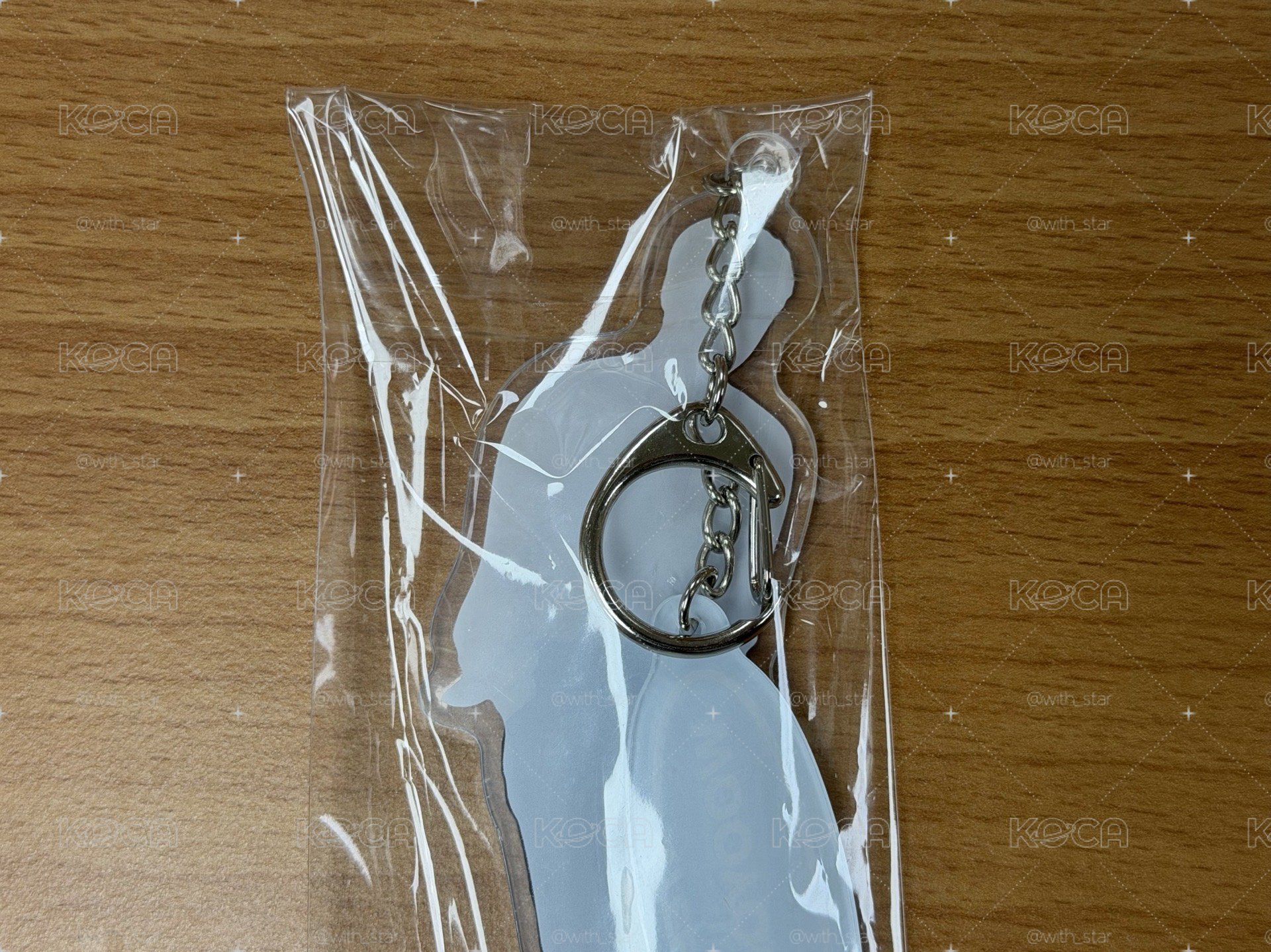 金髮長腿鄭友榮！IYF 日本場週 友榮 立牌吊飾（後面有吊飾可以掛）