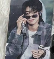 墨鏡八（50）