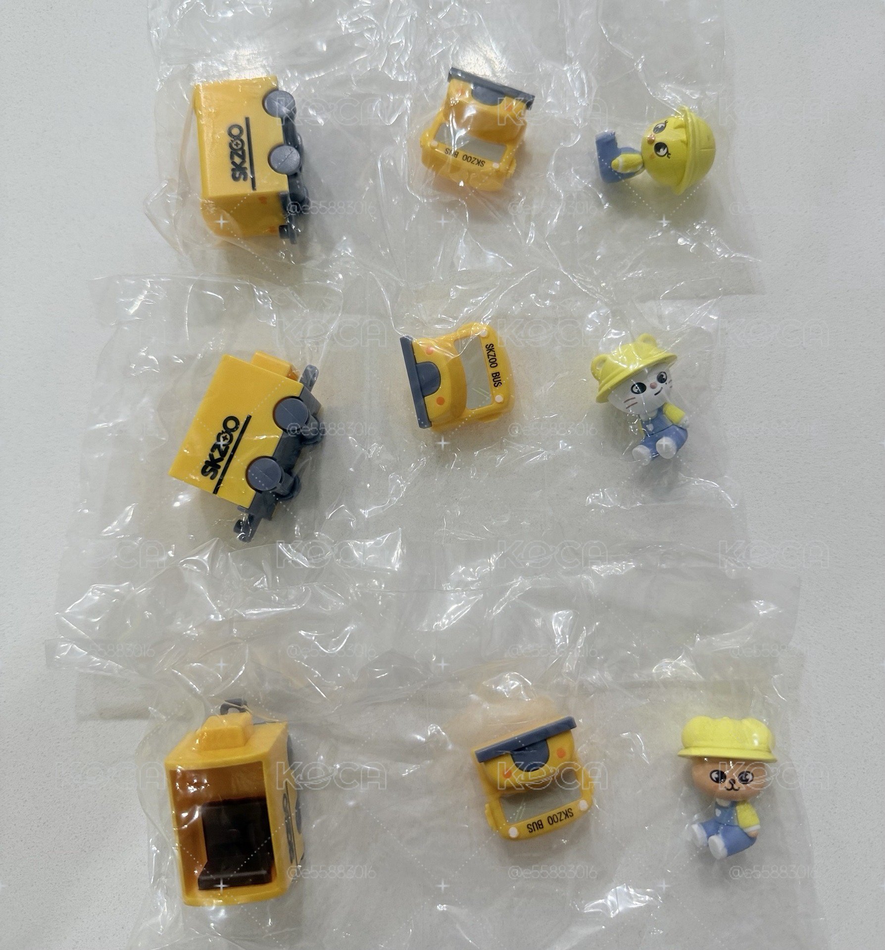 SKZOO 校車扭蛋 辰菲玟 合售