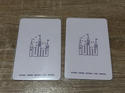 idle手燈小卡（雨琦/舒華）