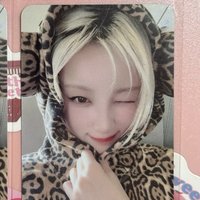 豹豹眨眼雨琦