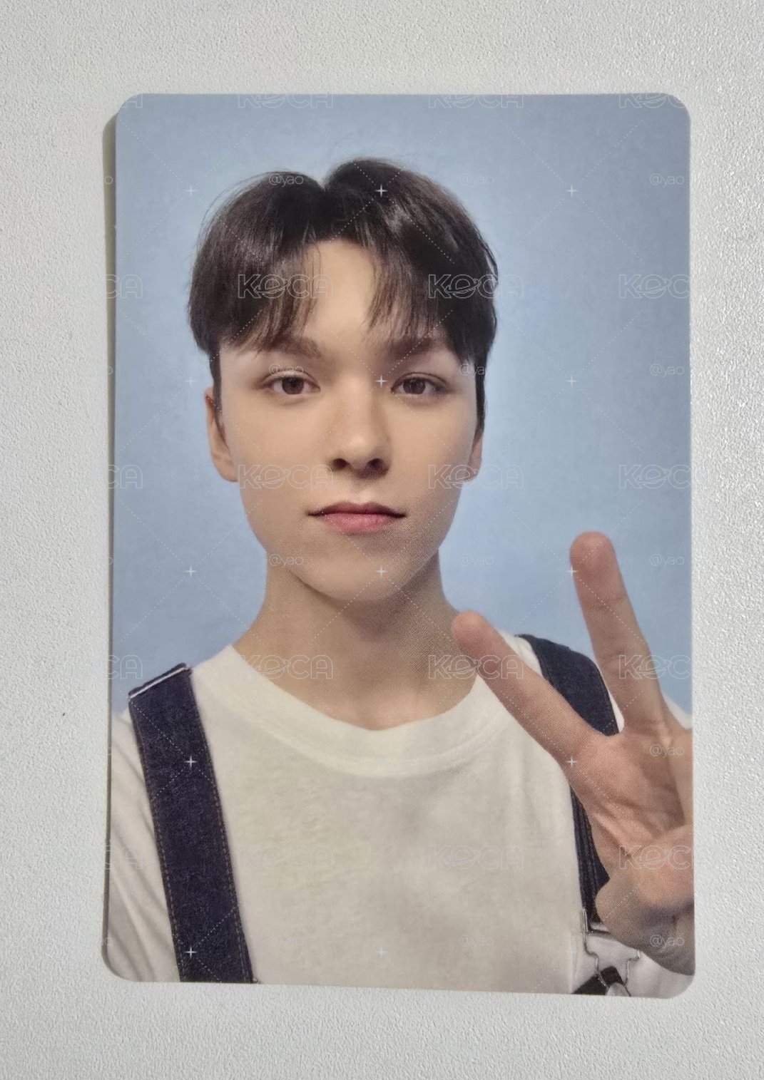 穿吊帶褲比ya的崔啵 Vernon