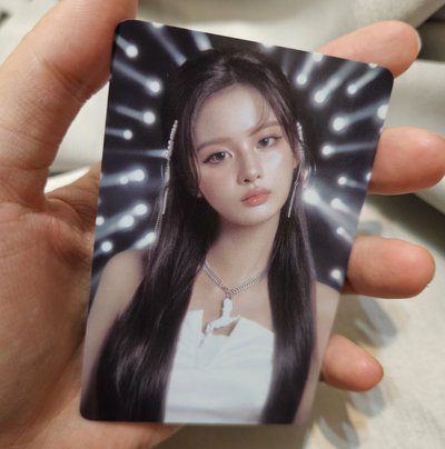 NMIXX 世巡快閃 隨機卡 薛侖娥 Sullyoon，近全新，無瑕疵