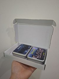 白色飛機盒