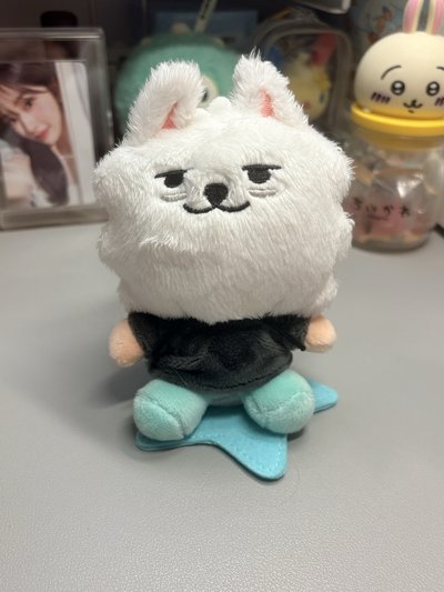 勇猛坐娃
