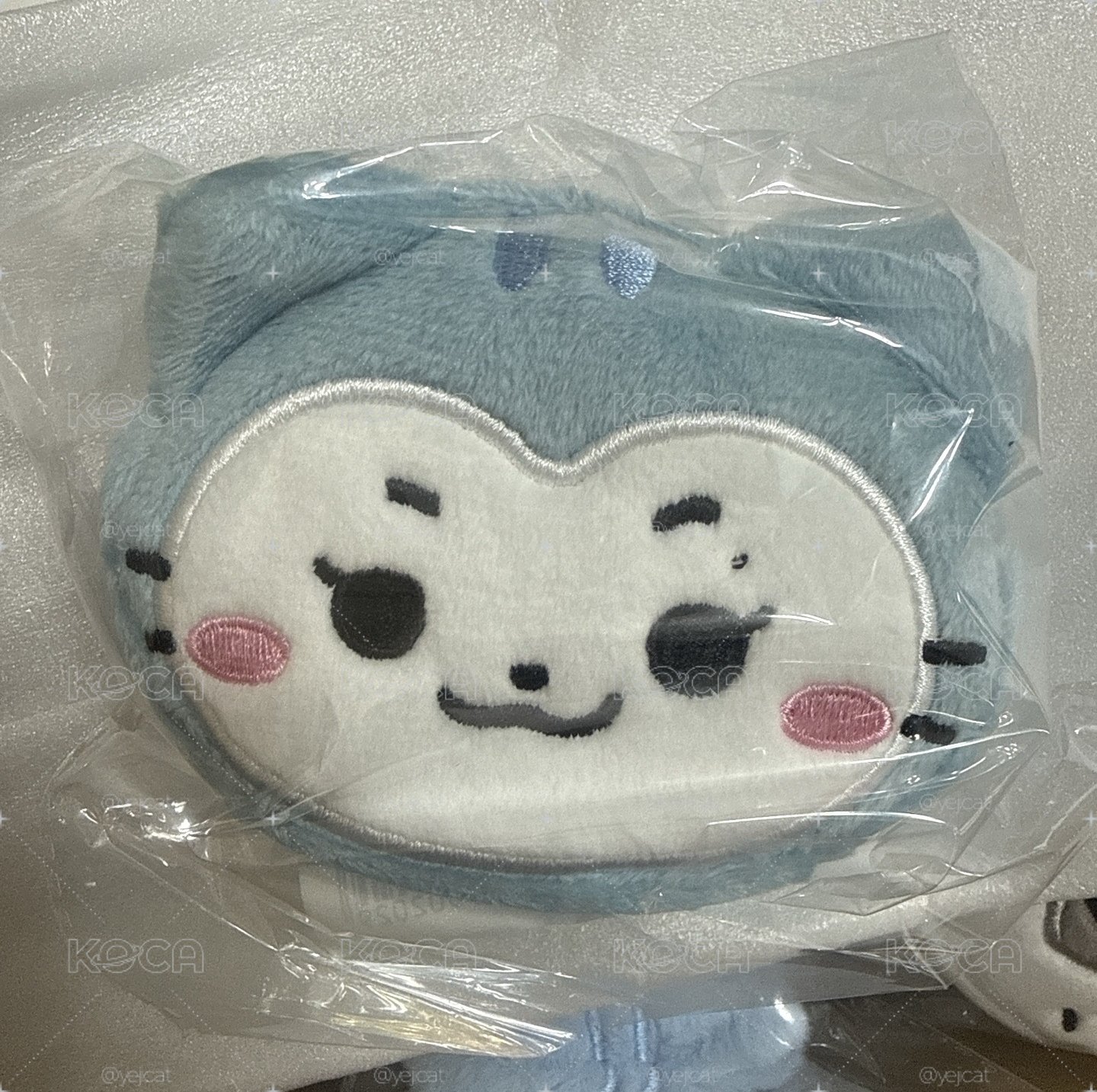 ITZY TWINZY RyuJJi 留真 耳機包 零錢包 毛絨大頭
