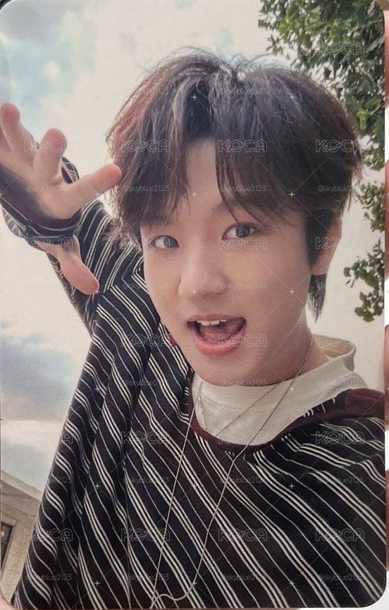 首巡場週B款小卡