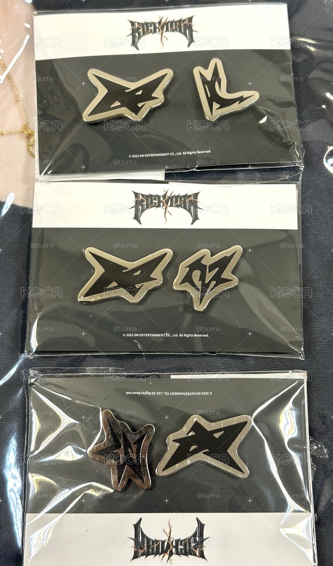 aespa RICH MAN 別針徽章 附小卡 包包裝飾