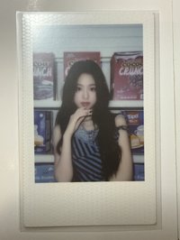 （左）