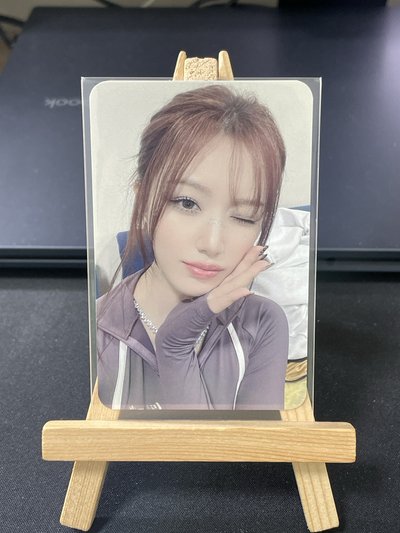 迷七 楠藝 托臉眨眼刷