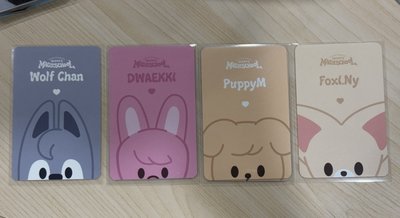 魔法學院線下快閃店 滿額卡⭐️