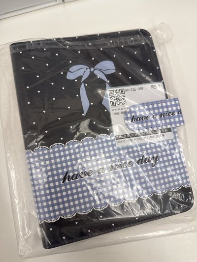 黑藍蝴蝶結卡冊