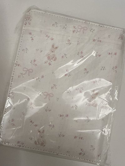 粉白兔子卡冊