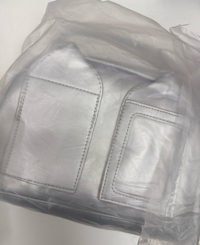 銀色痛包