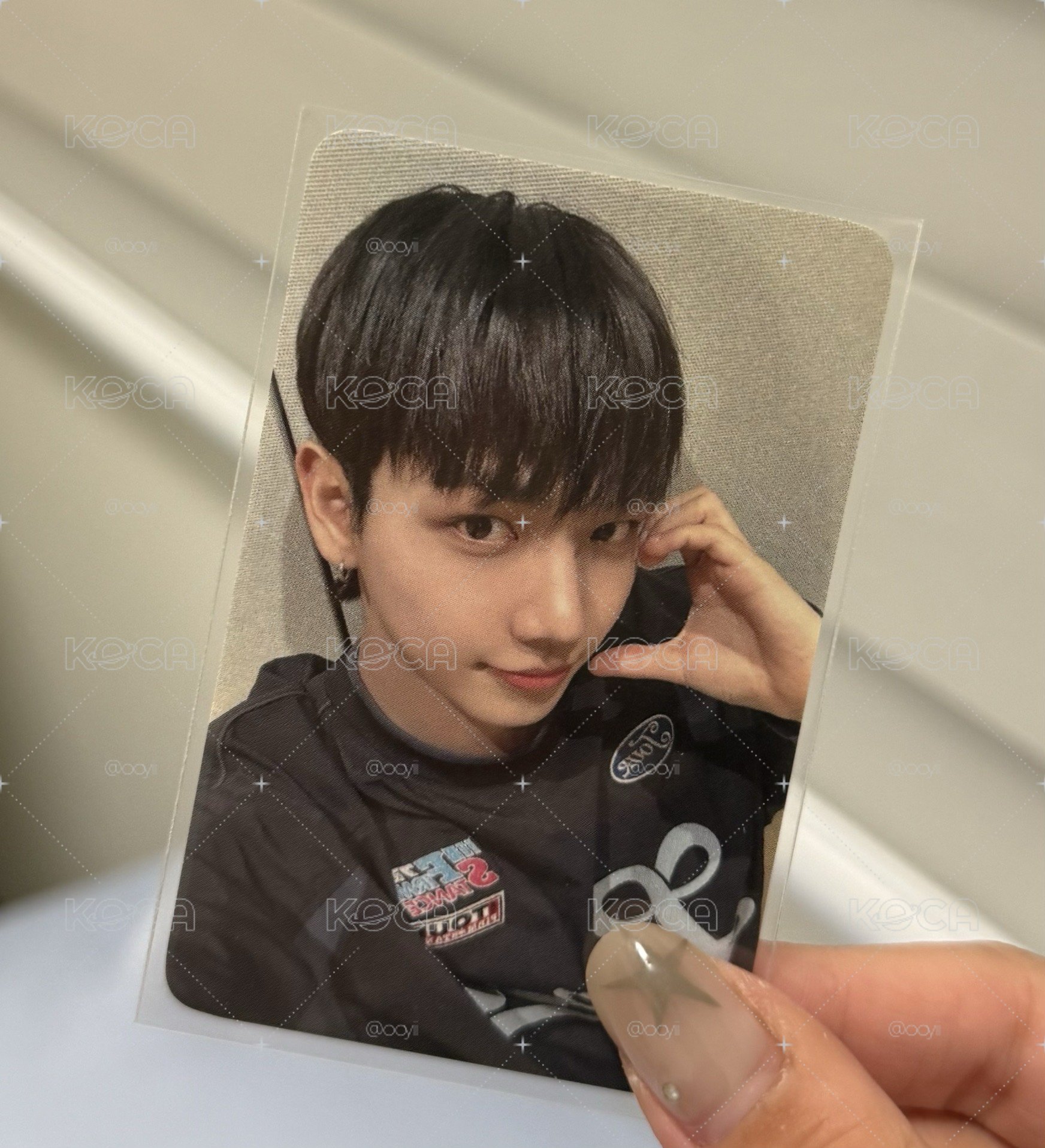 新美人時期萌萌小狗比心