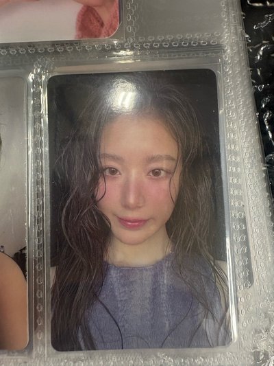 葉舒華雜誌卡