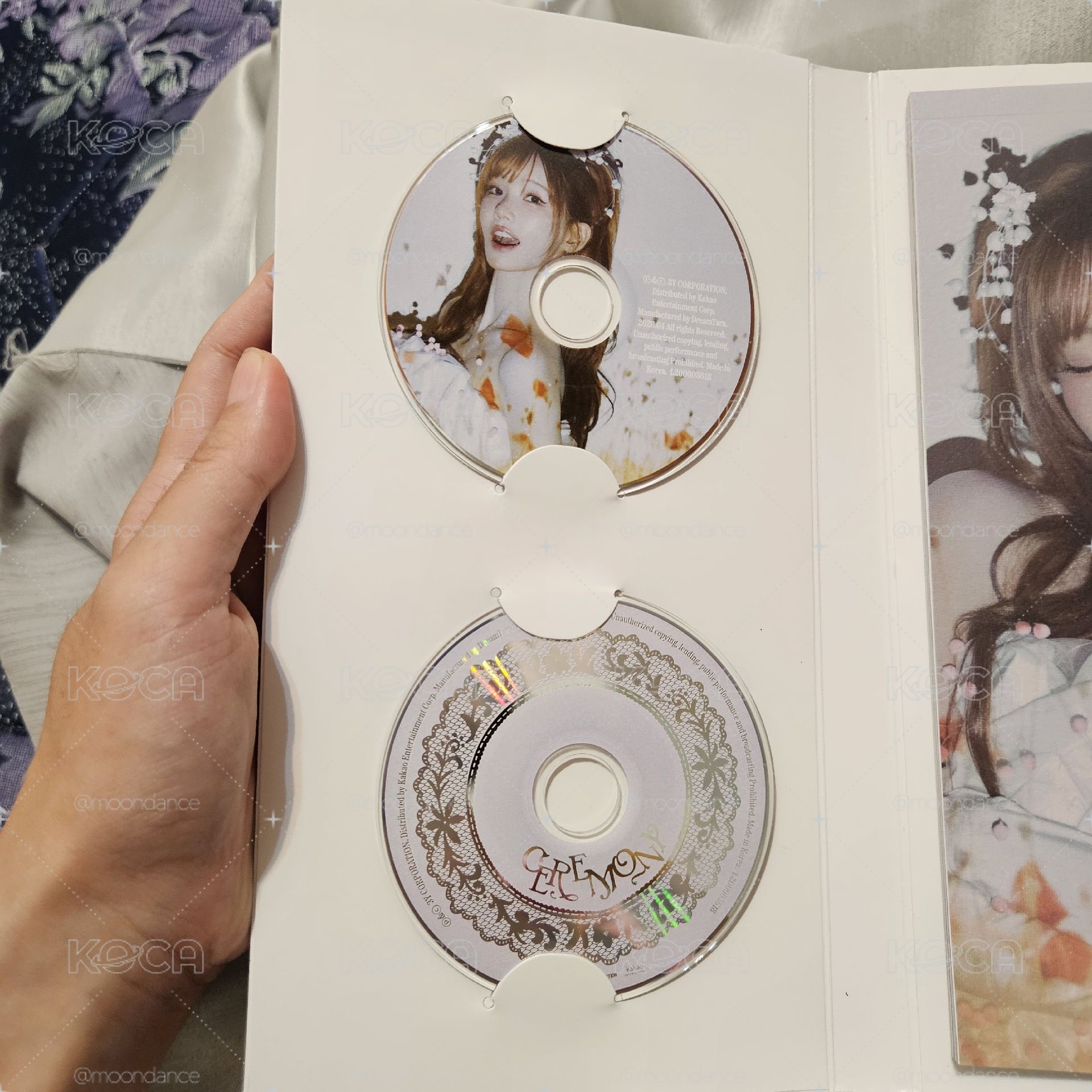 QWER 迷四 專輯 塔 單封 空專，小卡以外都有，近全新，無瑕疵，Booklet Magenta ver.