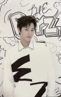 THE FIRST 專輯卡 