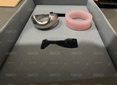 台北快閃店購入CRAZY戒