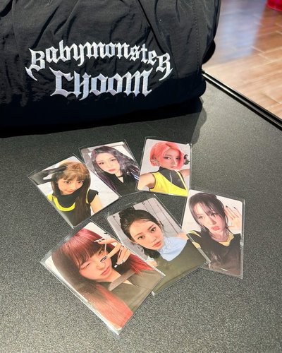 BabyMonster 寶怪快閃店單肩包