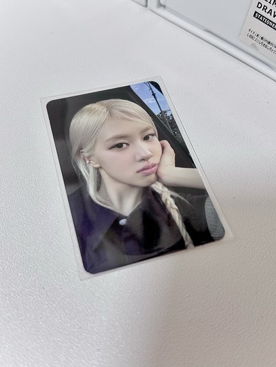 ROSÉ 專卡 💬ྀིྀི