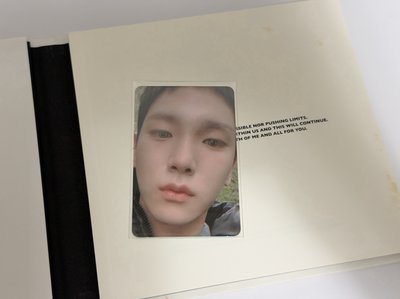 KEY FACE (白)