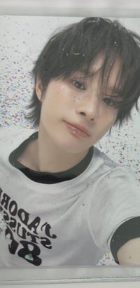 彩帶忙內