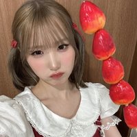 直井怜頰肉