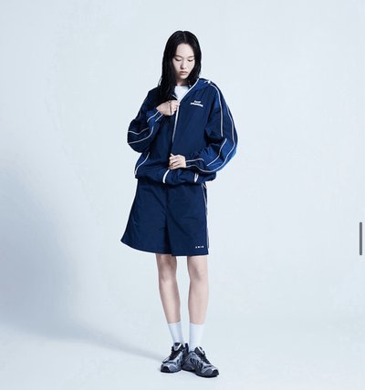 BTS wind jacket防風外套 swim版 M號一販