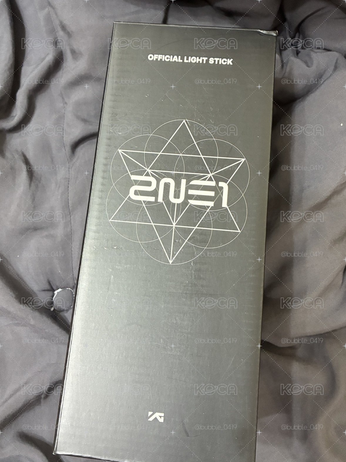2NE1 黑版 手燈