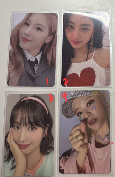 TWICE 正三 專卡