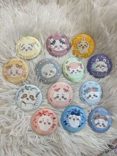食玩吉伊卡哇刺繡徽章