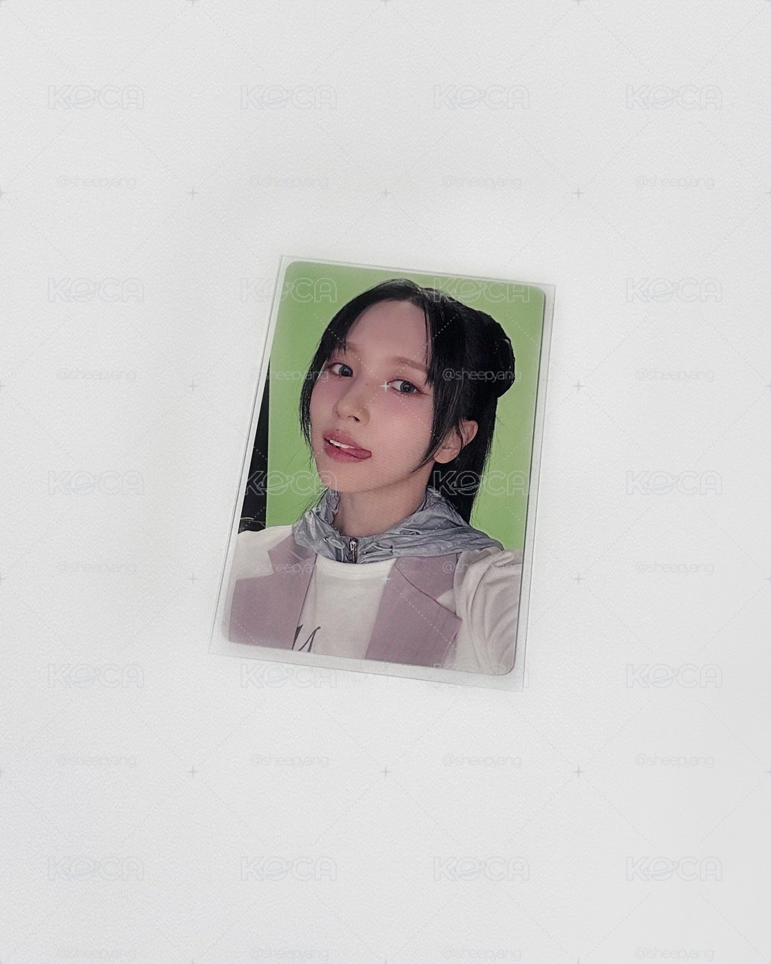 TWICE｜Mina 正規四 yzy特典卡 中背