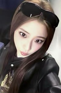 춤 (CHOOM) k4 2.0 預售C Ver. 特典卡 