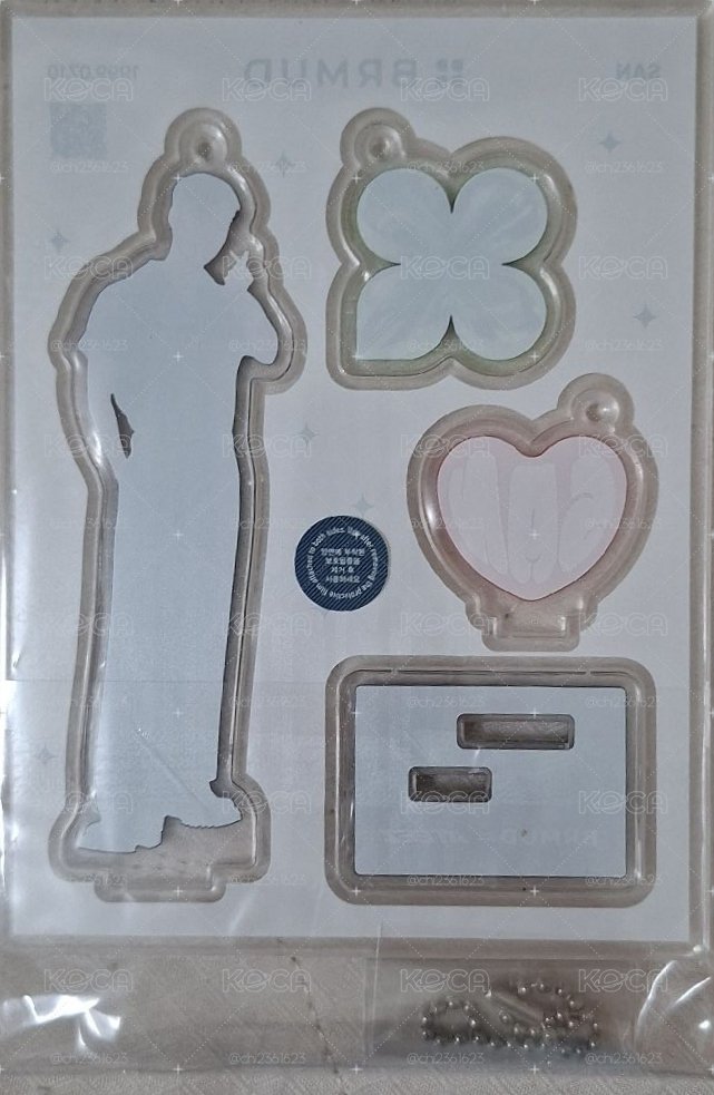 崔傘立牌