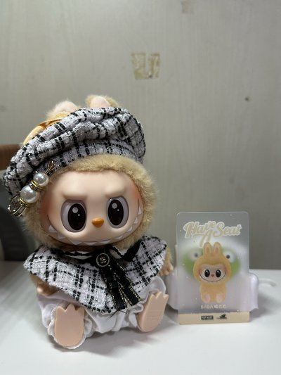 LABUBU CARBABY BABYMOLLY 